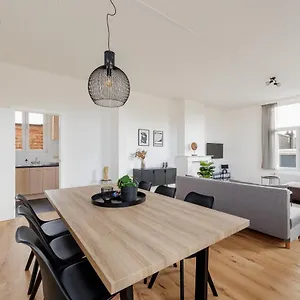 Surprimo - Gerenoveerd Apartment Antwerpen